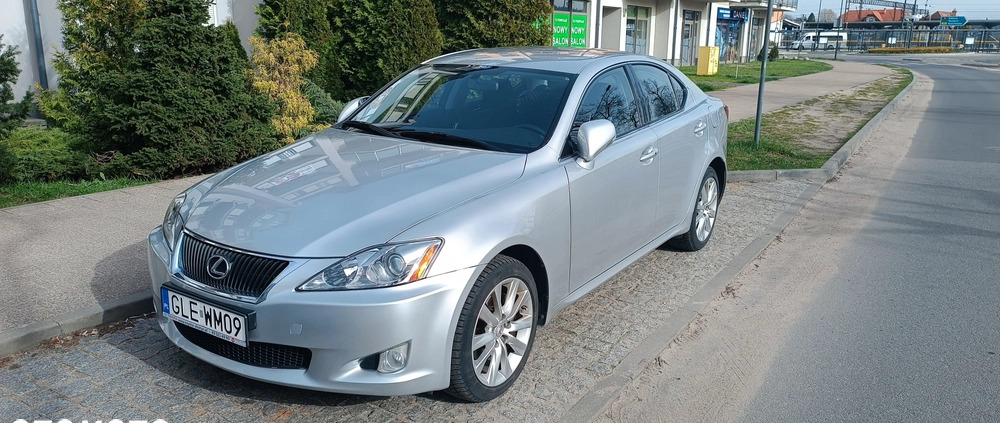 Lexus IS cena 33000 przebieg: 190000, rok produkcji 2010 z Lębork małe 277